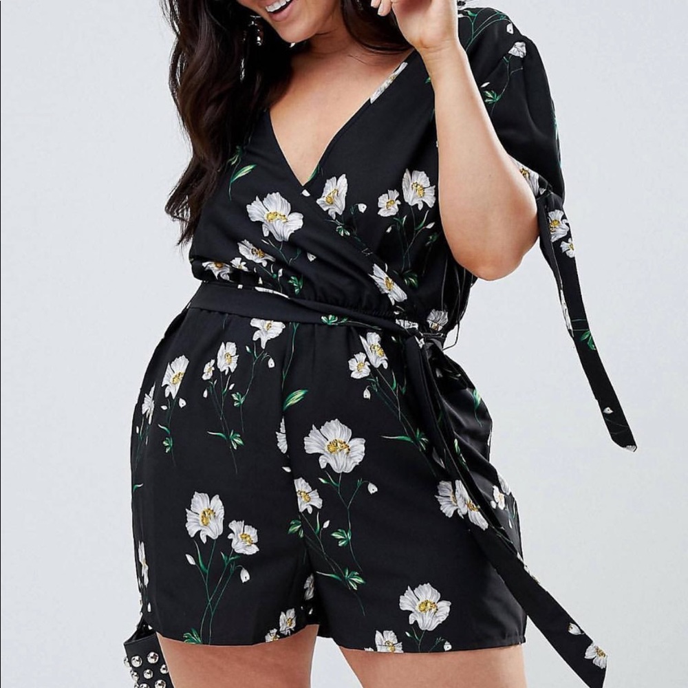 NEW Influence Daisy Playsuit